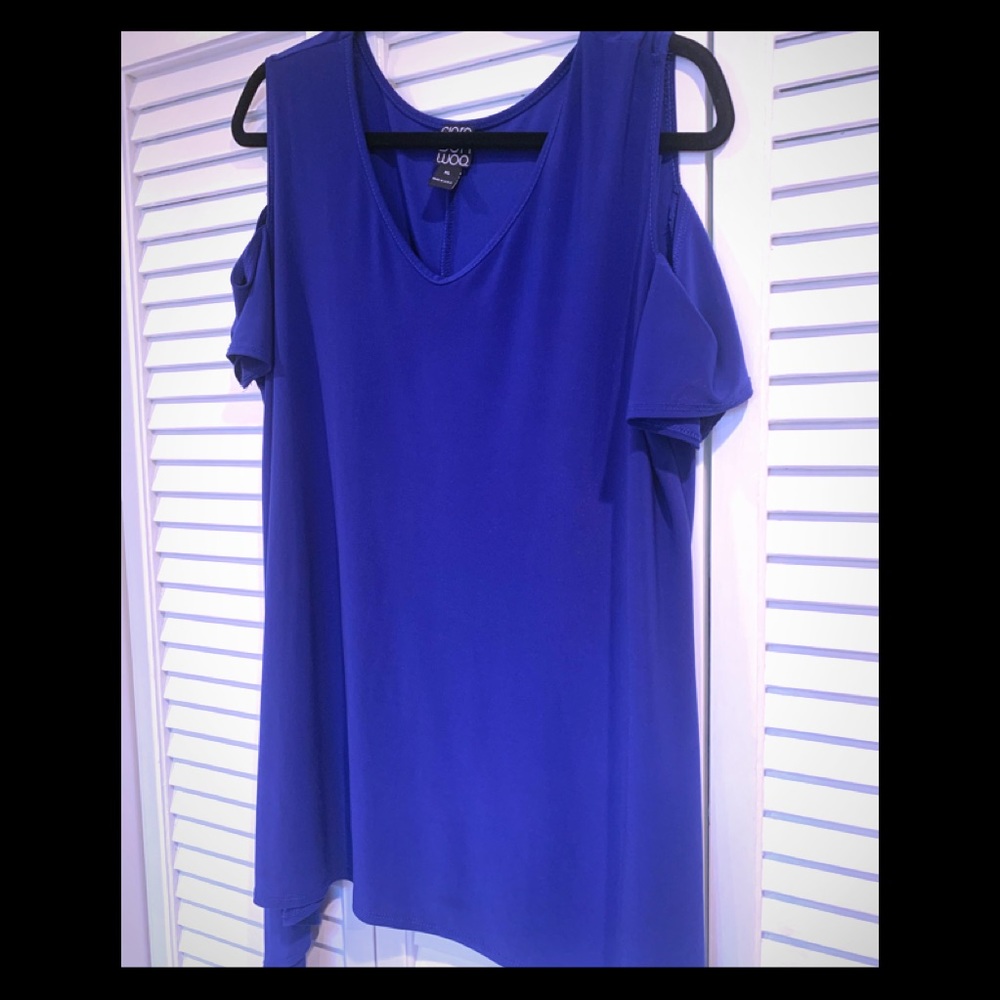 Clara Sun Woo - Cold Shoulder Tunic